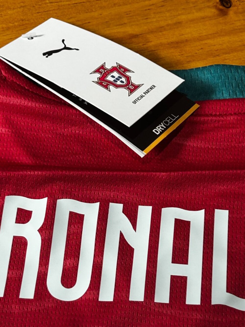 Cristiano Ronaldo #7 World Cup Portugal Soccer PUMA Jersey Men's Sizes - Picture 6 of 10